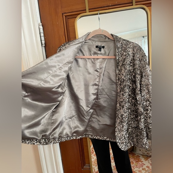 Silver Sequin Crop Bolero Jacket L - Picture 9 of 11